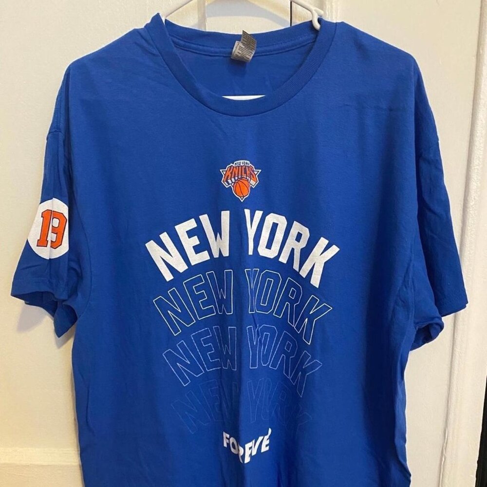 Men’s New York Knicks Blue T-Shirt